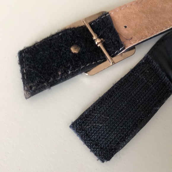 Comfort Brand Black Sandals Sz. 8W. Open toe, Closed heel, Ankle Strap, Wedge - Picture 5 of 8